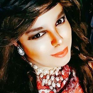 Meet your Posher, Sophia